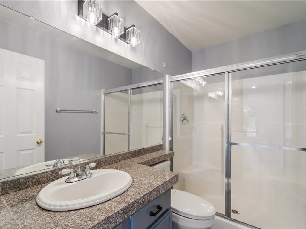 Clean, bright bathroom with fresh towels